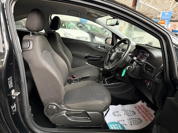 Used Ford Focus 2005 for sale - 78057137: Photo