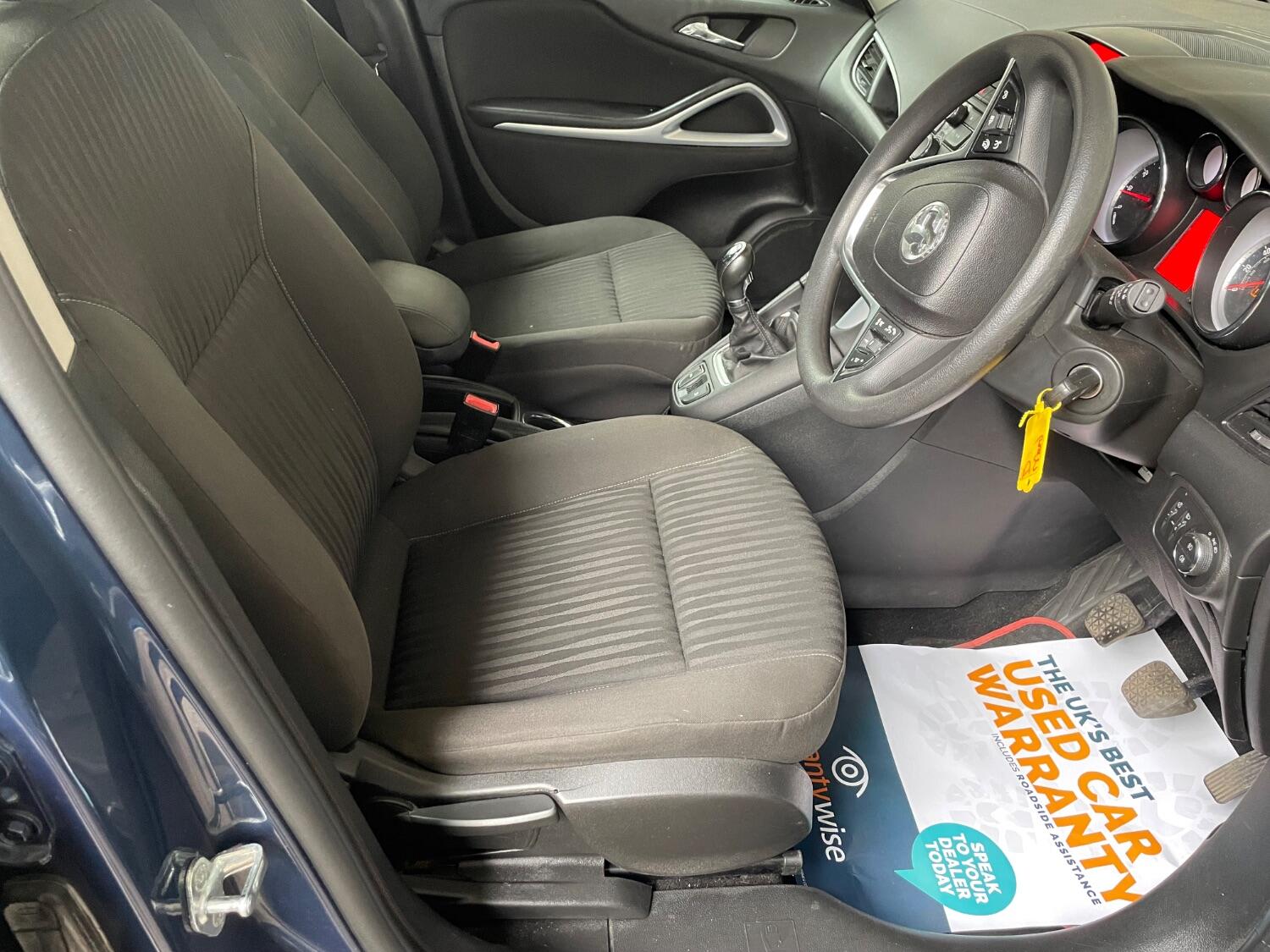 Used Vauxhall Zafira Tourer 2015 for sale - 76794339: Photo 15