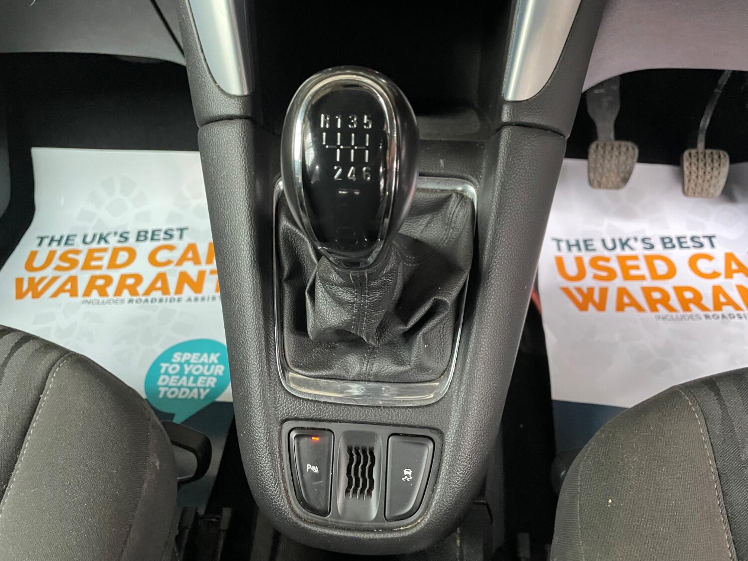 Used Vauxhall Zafira Tourer 2015 for sale - 76794339: Photo 18