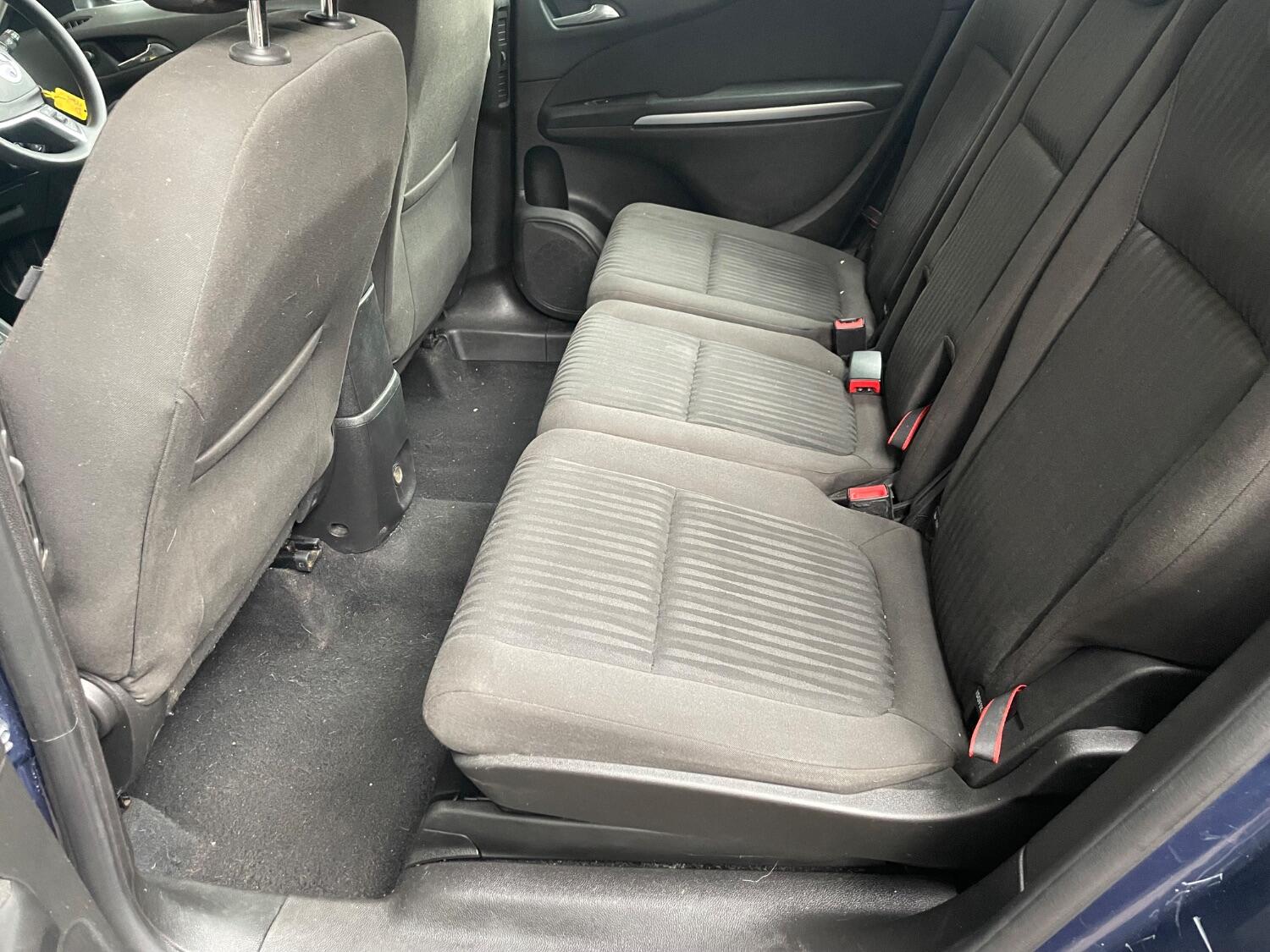 Used Vauxhall Zafira Tourer 2015 for sale - 76794339: Photo 5