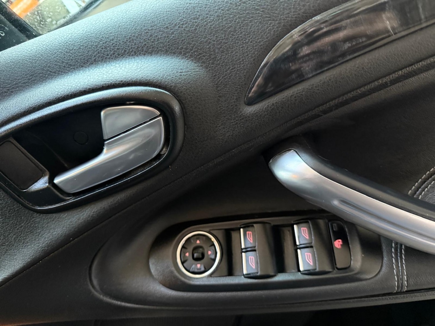 Used Ford Galaxy 2011 for sale - 76670740: Photo 12