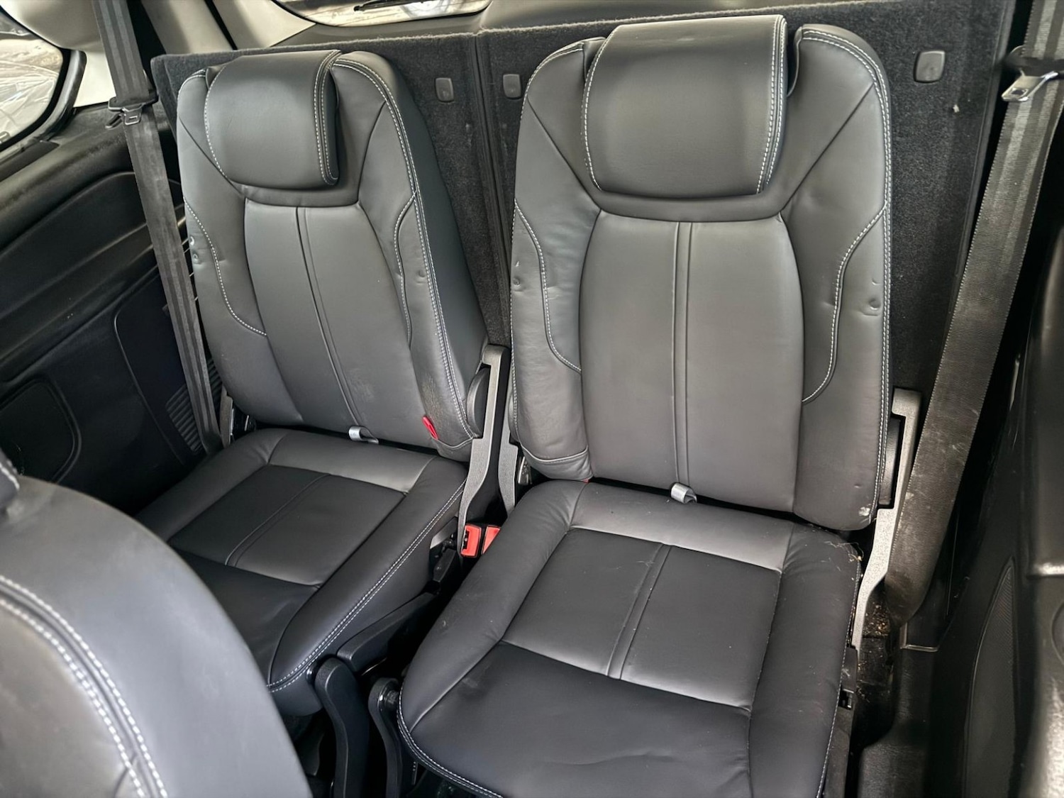 Used Ford Galaxy 2011 for sale - 76670740: Photo 16