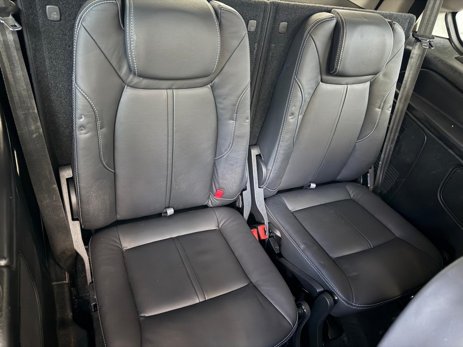 Used Ford Galaxy 2011 for sale - 76670740: Photo 26