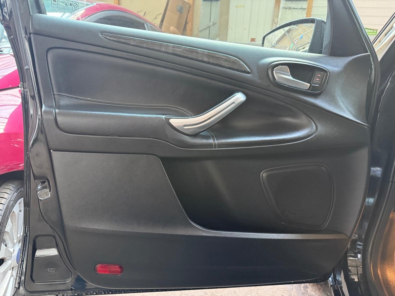 Used Ford Galaxy 2011 for sale - 76670740: Photo 27