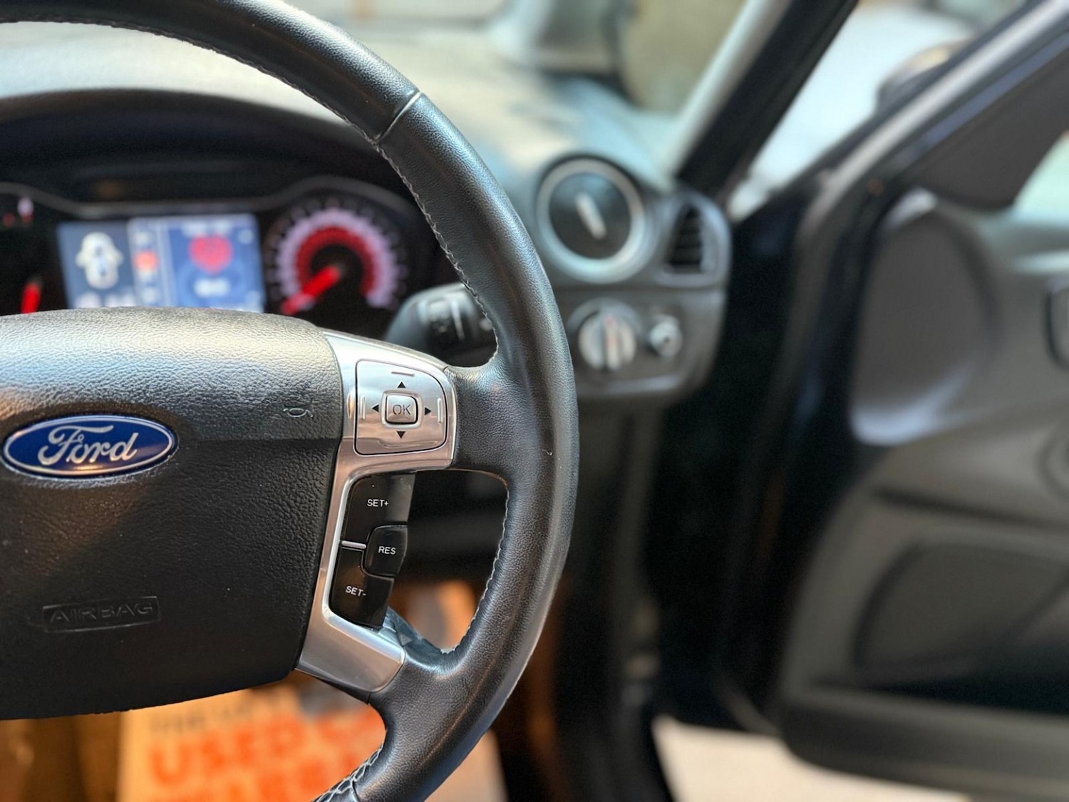 Used Ford Galaxy 2011 for sale - 76670740: Photo 34