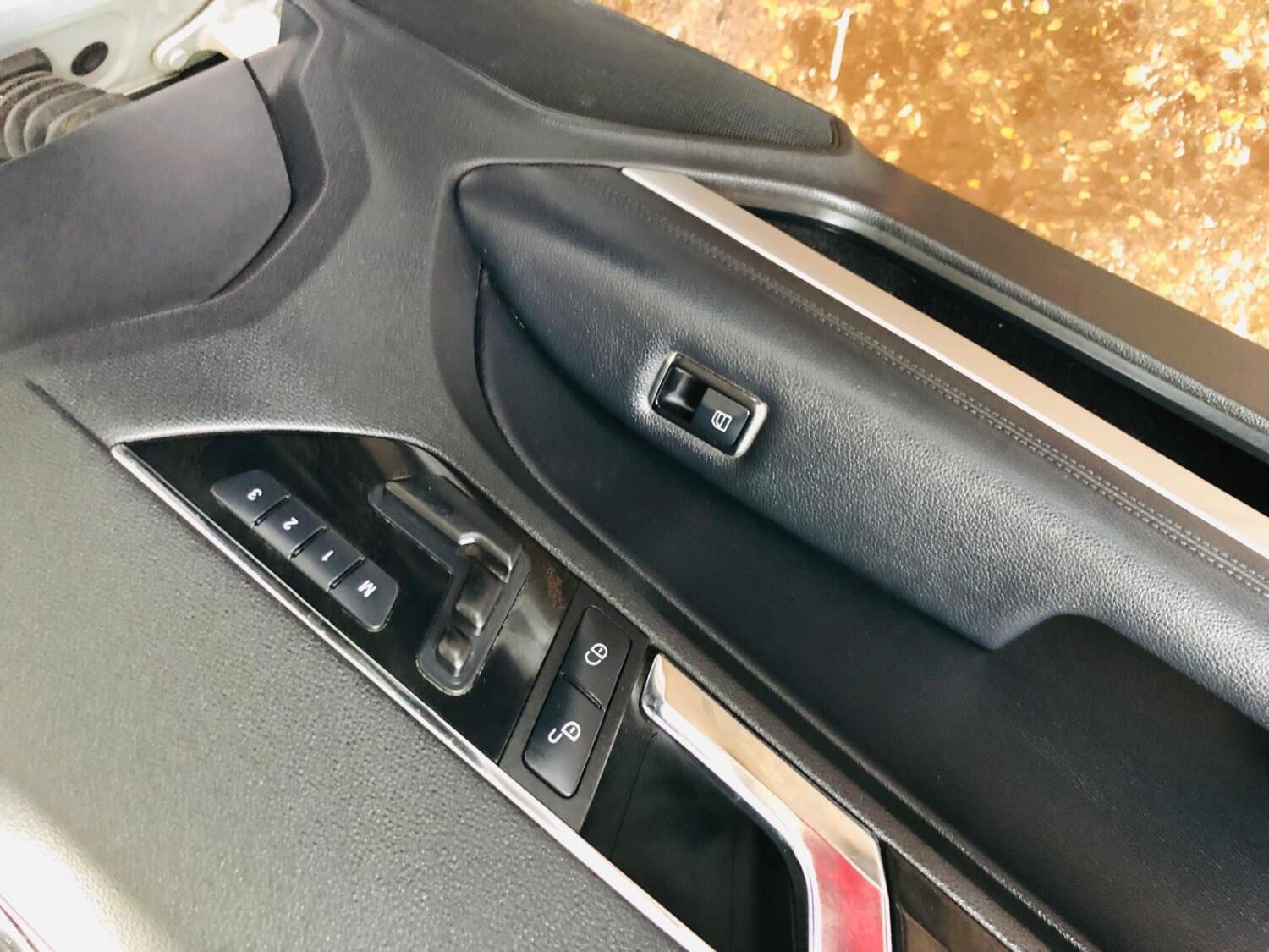 Used Mercedes-Benz E Class 2010 for sale - 78056991: Photo 12