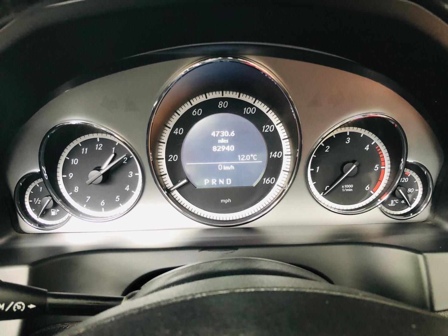 Used Mercedes-Benz E Class 2010 for sale - 78056991: Photo 16