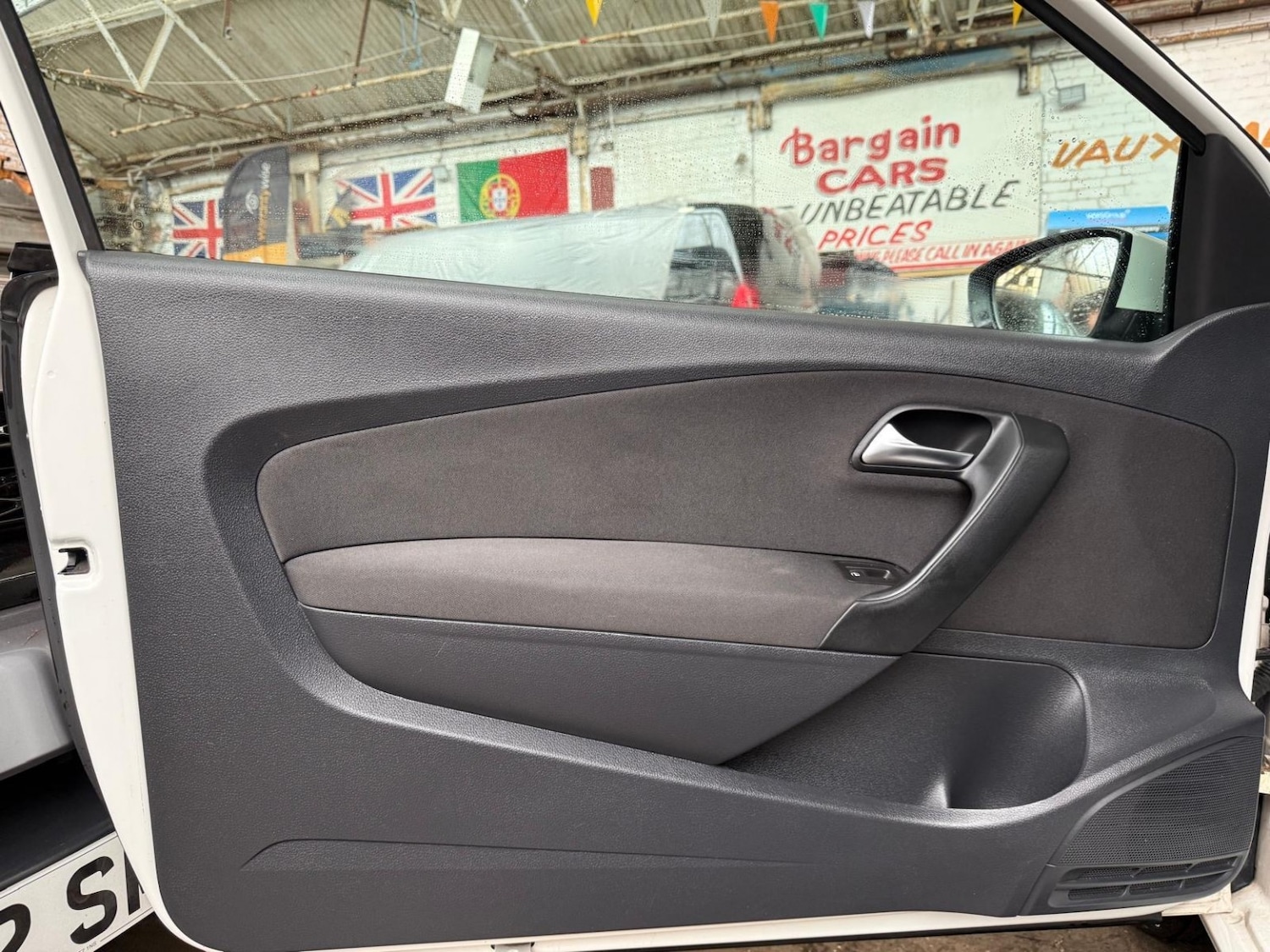 Used Volkswagen Polo 2011 for sale - 76005599: Photo 21