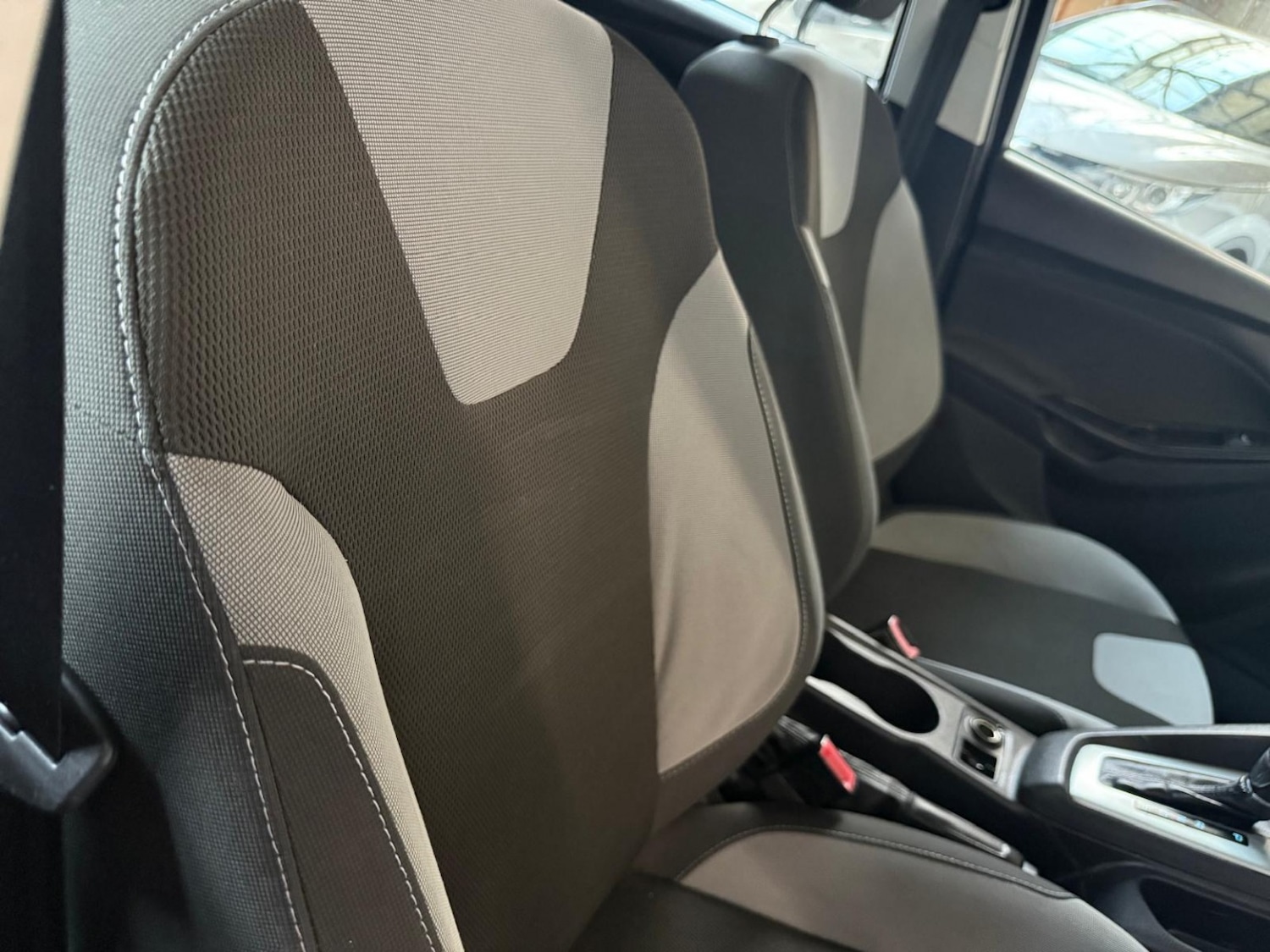 Used Ford Focus 2012 for sale - 76088682: Photo 13