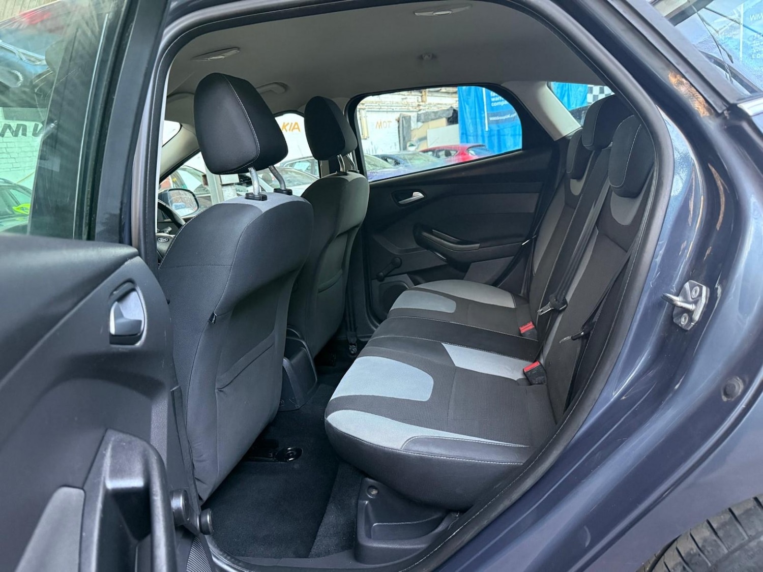 Used Ford Focus 2012 for sale - 76088682: Photo 16