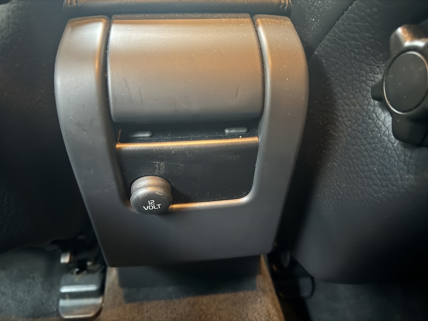 Used Volvo V60 2011 for sale - 77118524: Photo 34