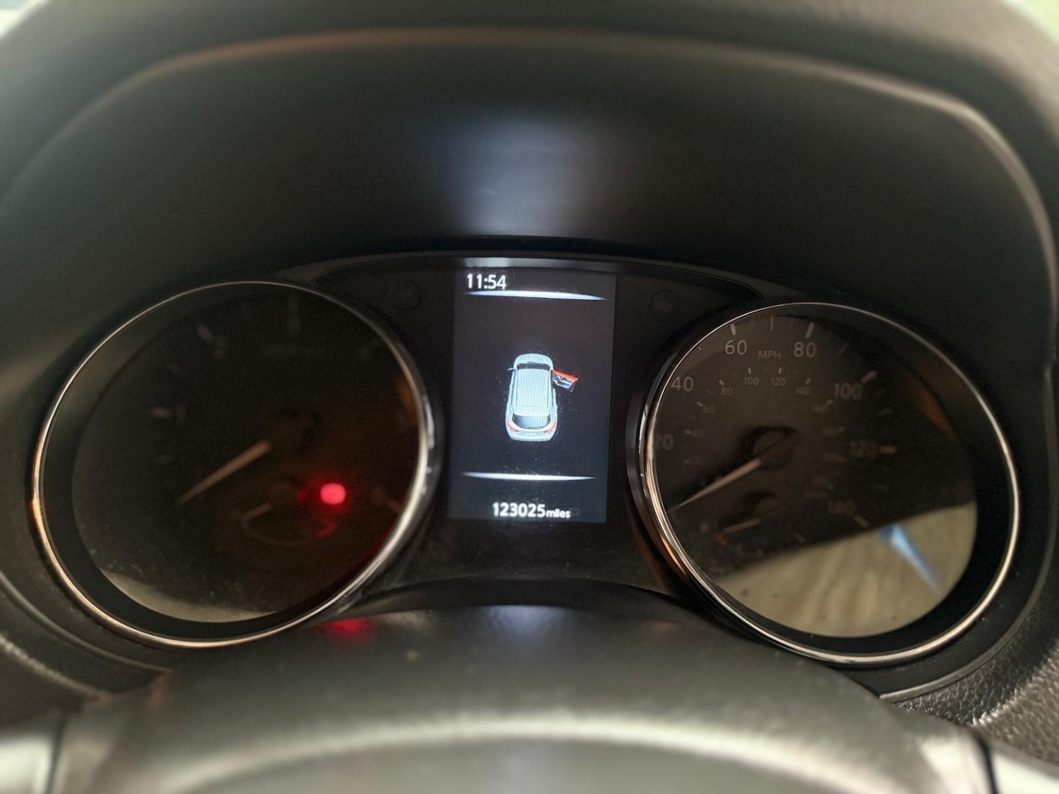 Used Nissan Qashqai 2014 for sale - 76649840: Photo 10