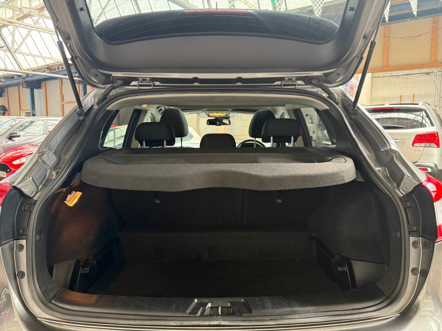 Used Nissan Qashqai 2014 for sale - 76649840: Photo 30