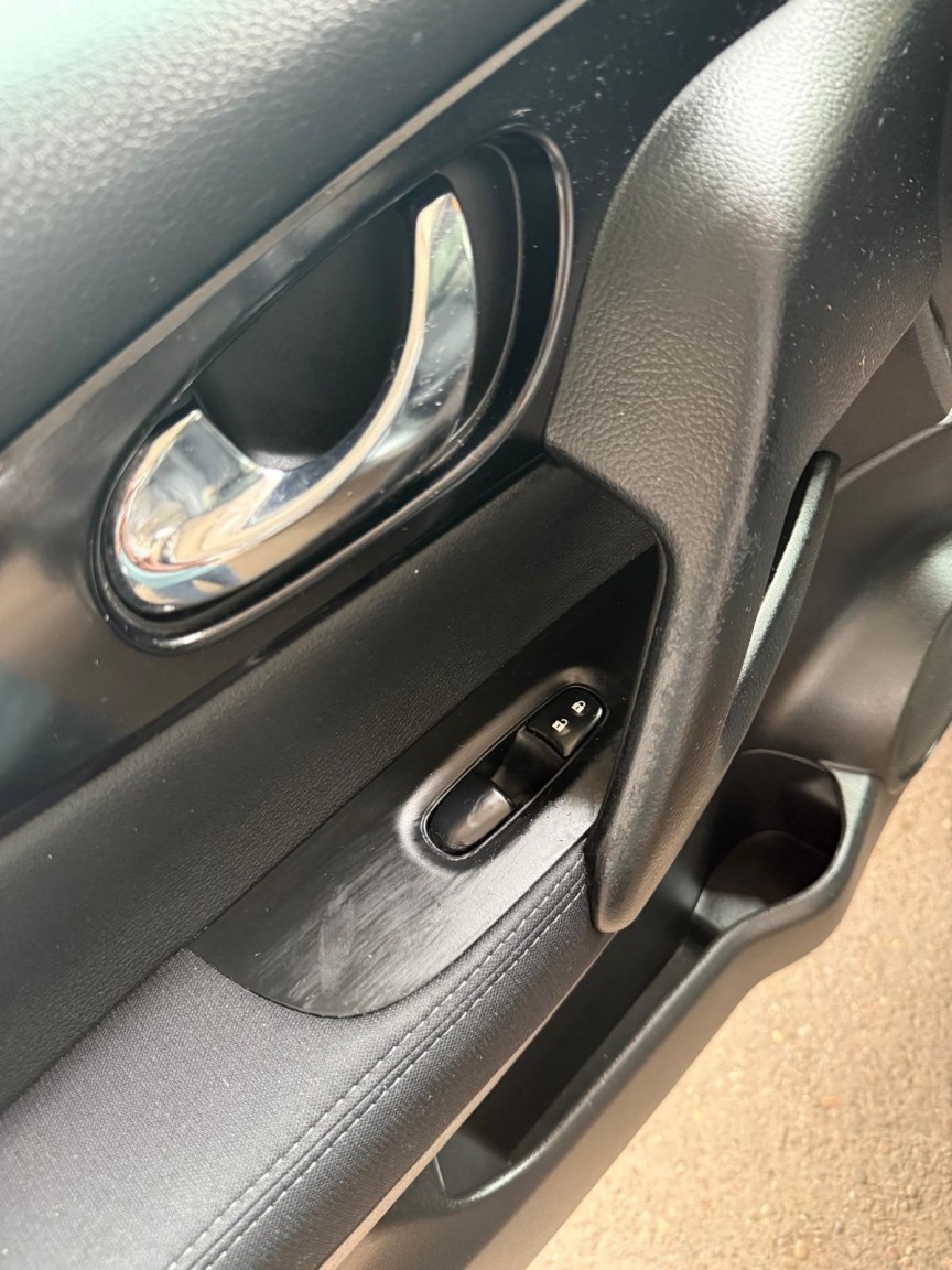 Used Nissan Qashqai 2014 for sale - 76649840: Photo 33