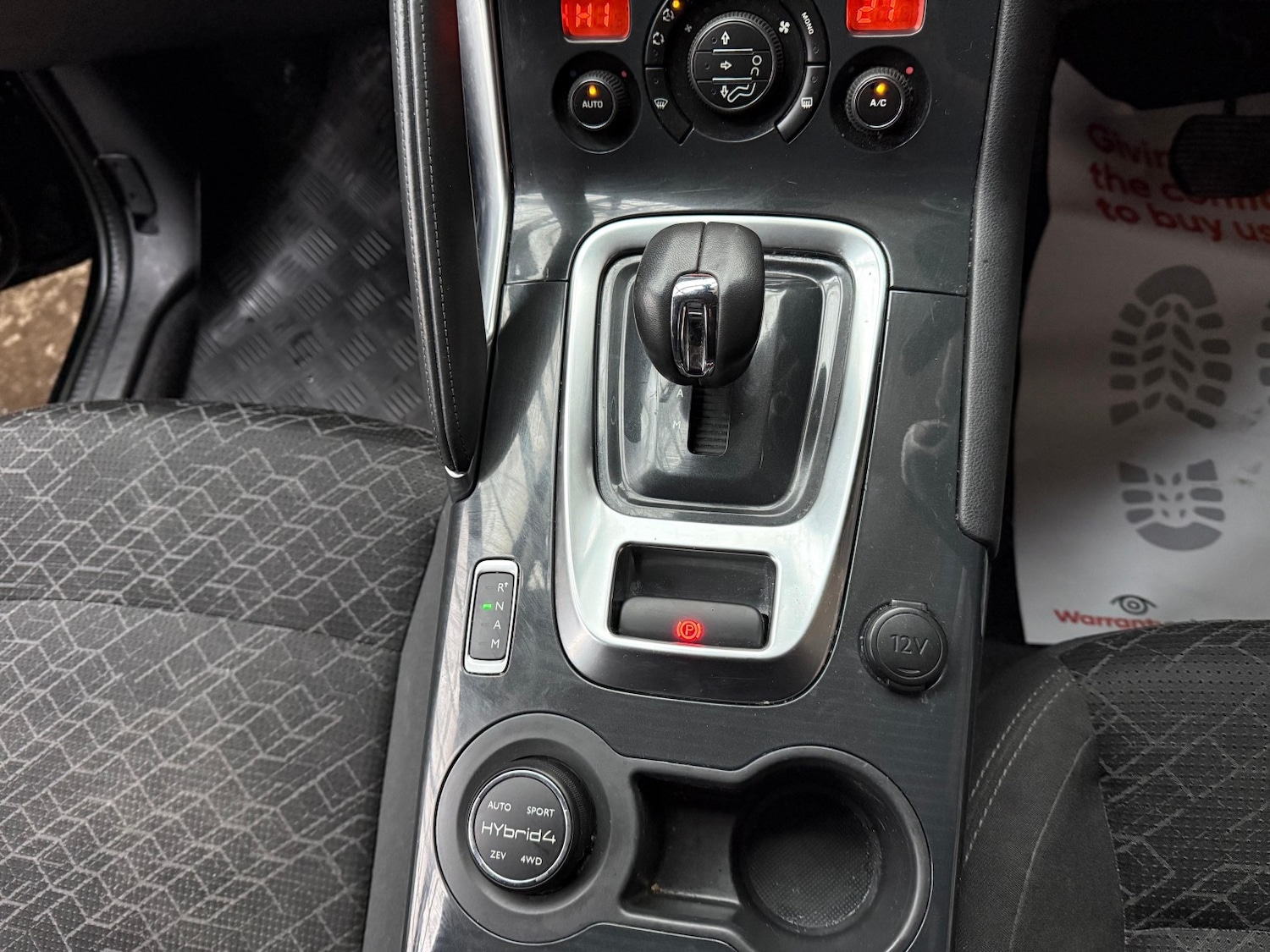 Used Peugeot 3008 2014 for sale - 77336242: Photo 36