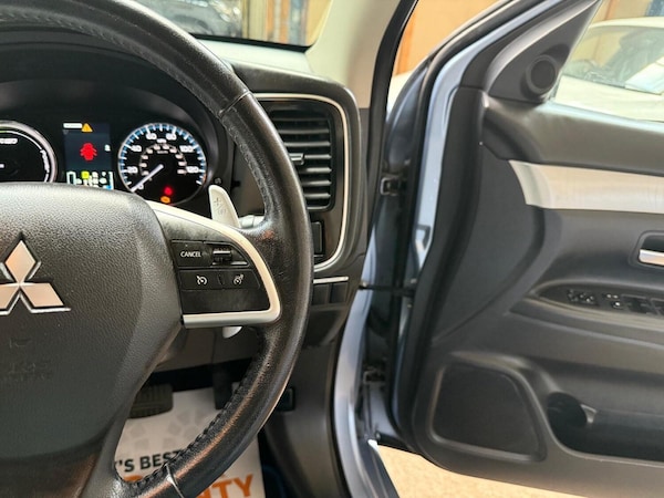 Used Mitsubishi Outlander 2015 for sale - 75366950: Photo 13