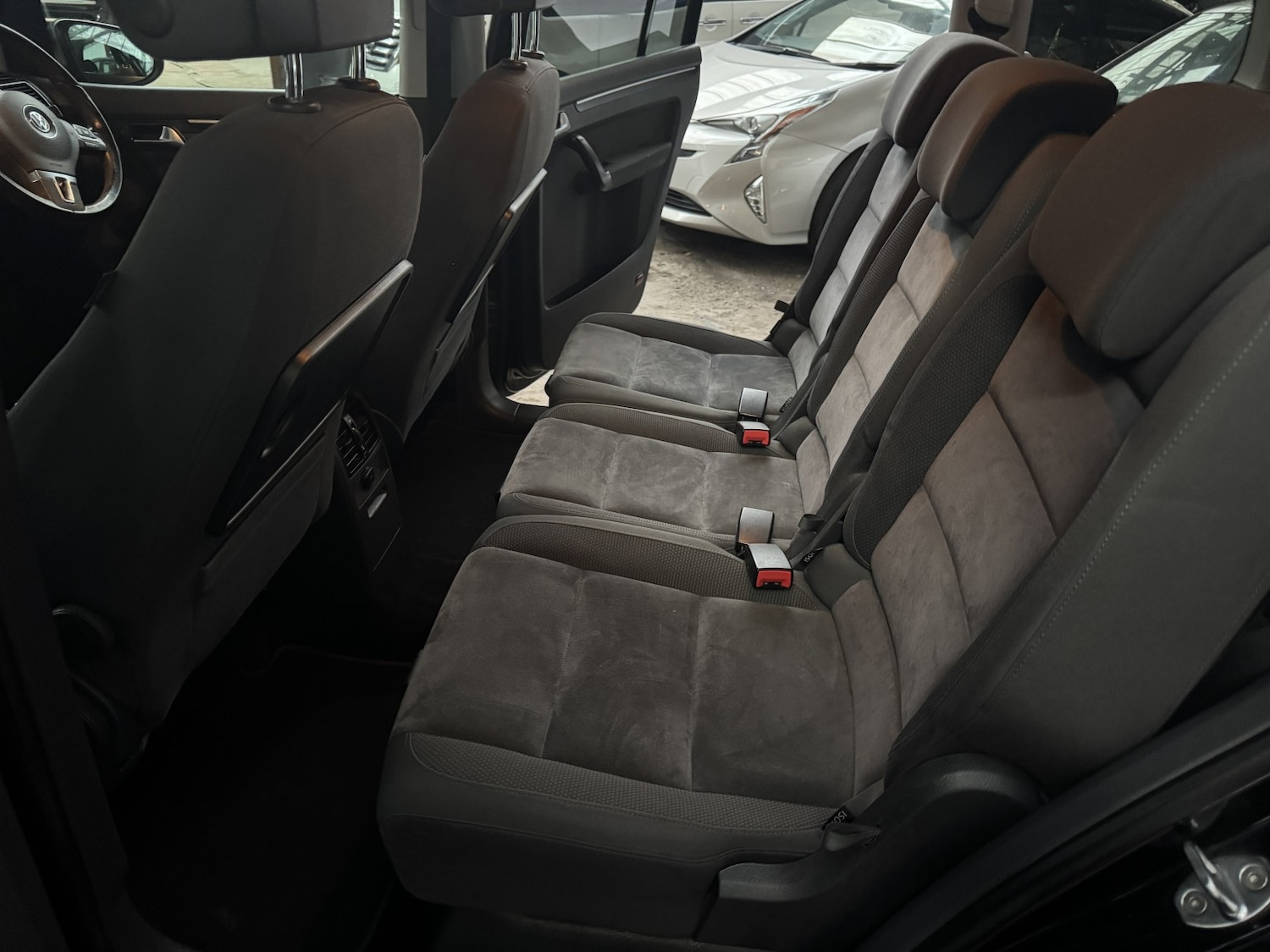 Used Volkswagen Touran 2013 for sale - 77051611: Photo 7