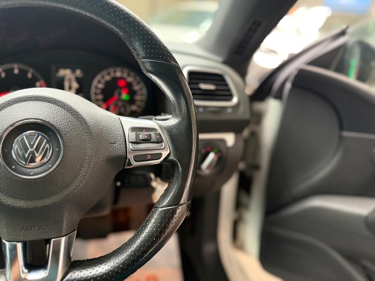 Used Volkswagen Scirocco 2009 for sale - 77049284: Photo 24