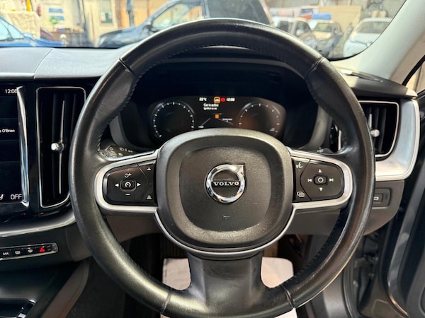 Used Volvo XC60 2021 for sale - 75366905: Photo 32