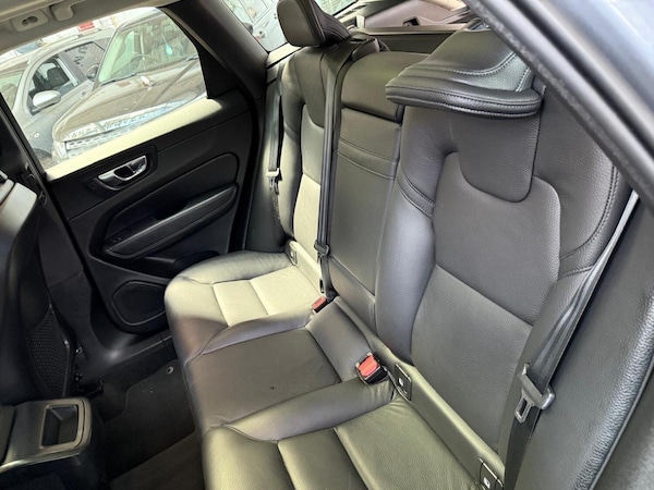 Used Volvo XC60 2021 for sale - 75366905: Photo 37
