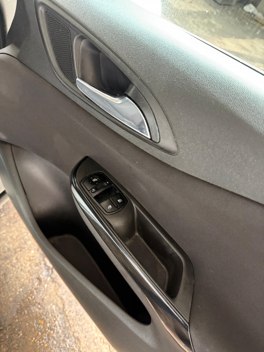 Used Vauxhall Corsa 2016 for sale - 78057120: Photo 30