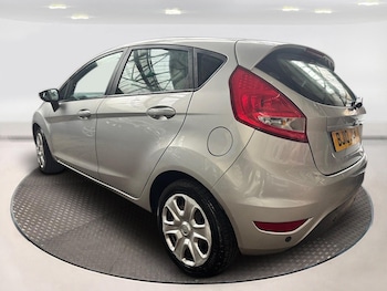 Used Ford Fiesta 2010 for sale - 78056909: Photo