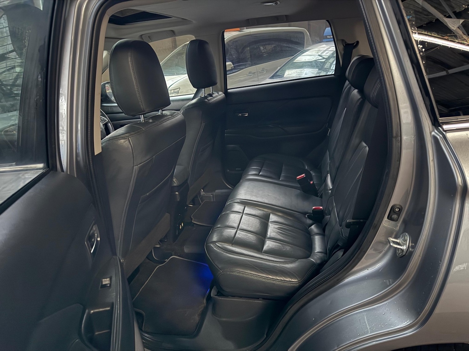 Used Mitsubishi Outlander 2015 for sale - 78056926: Photo 15