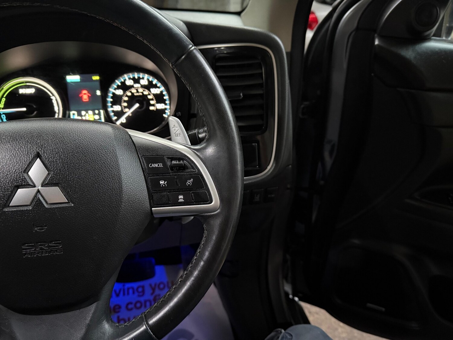 Used Mitsubishi Outlander 2015 for sale - 78056926: Photo 21