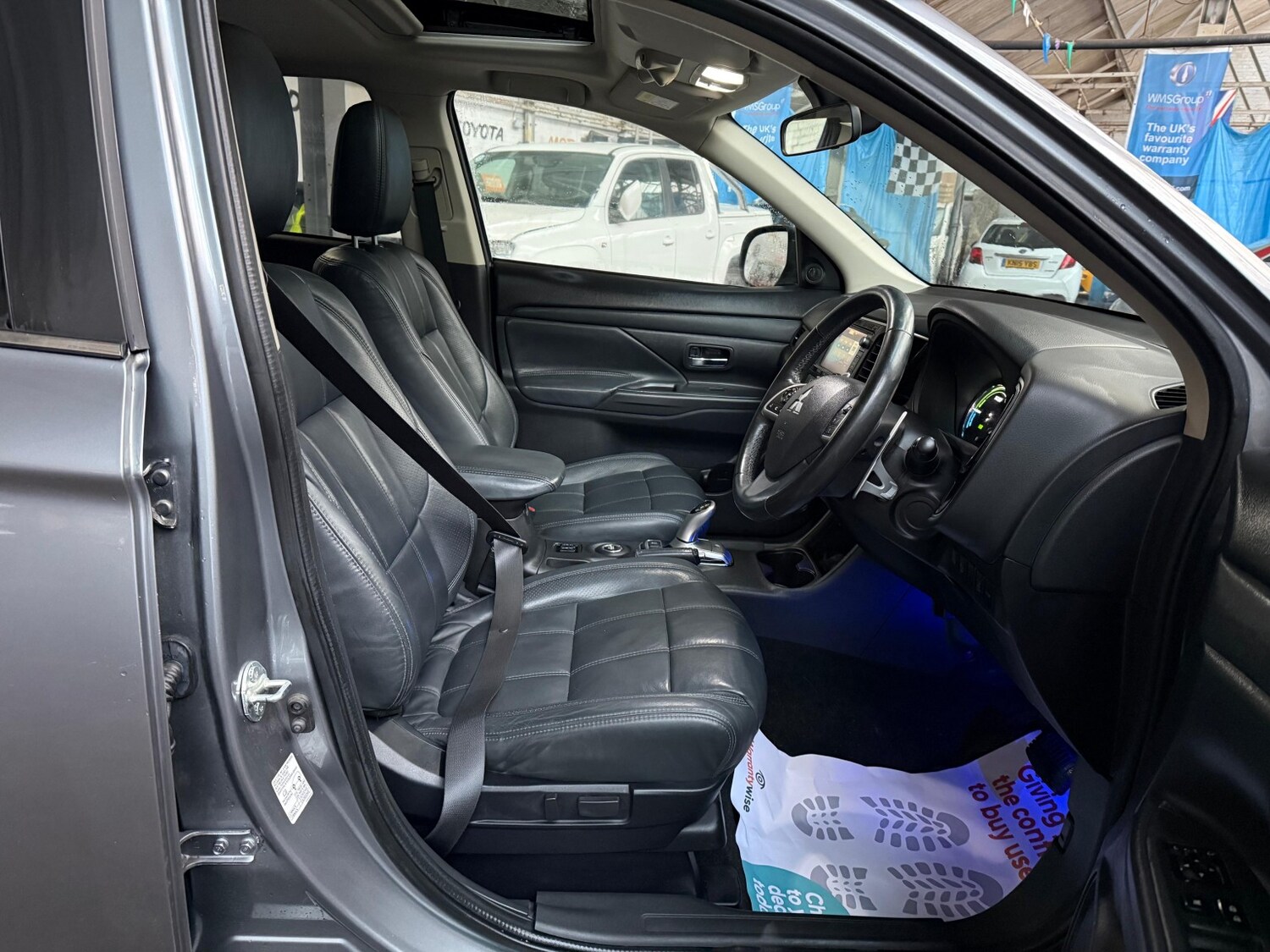 Used Mitsubishi Outlander 2015 for sale - 78056926: Photo 31