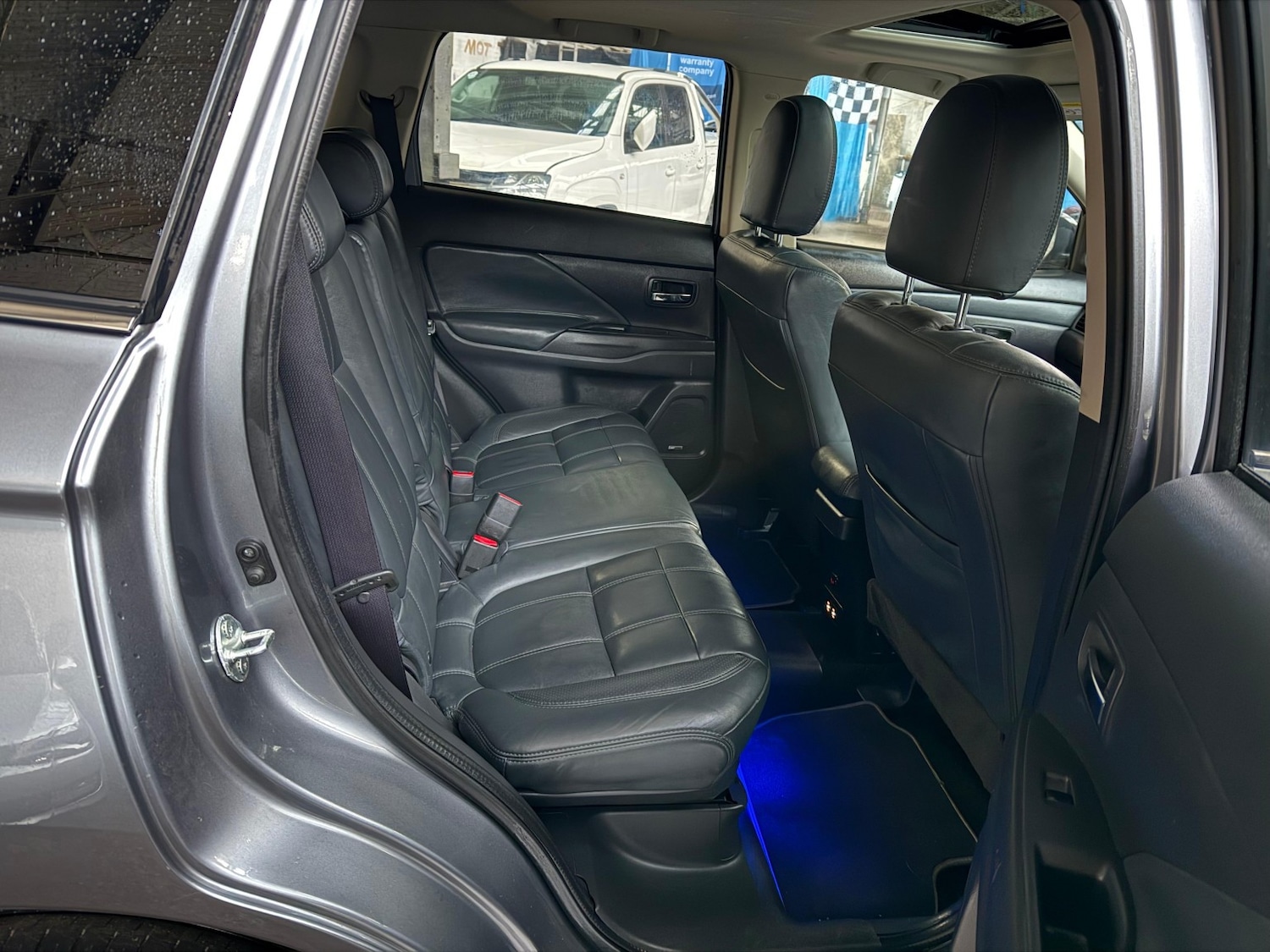 Used Mitsubishi Outlander 2015 for sale - 78056926: Photo 9