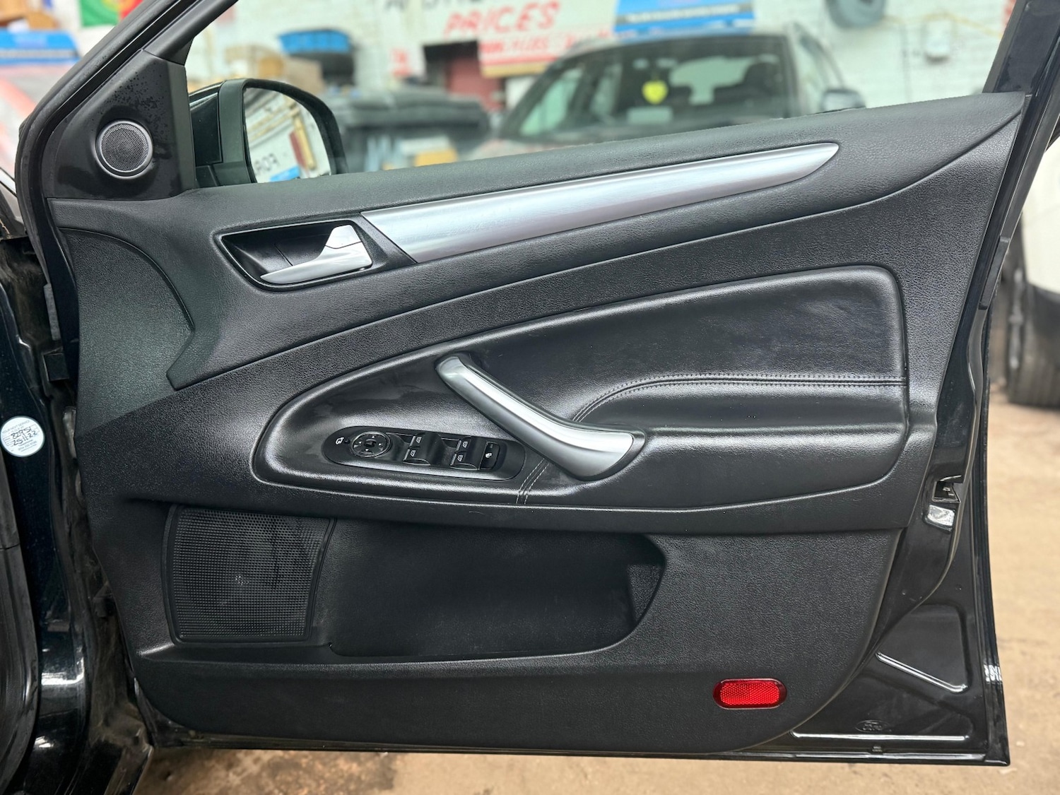 Used Ford Mondeo 2012 for sale - 77616415: Photo 15