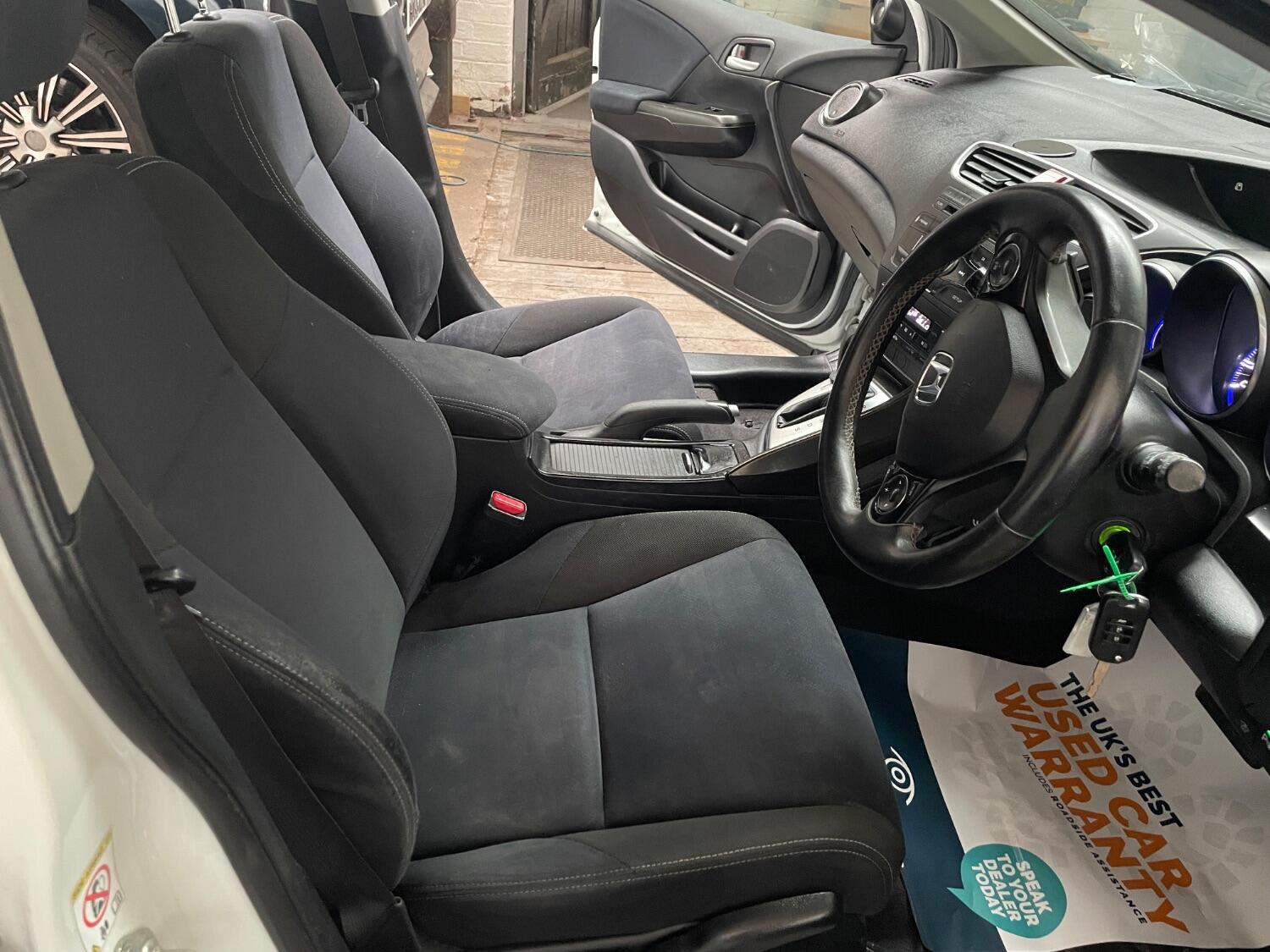 Used Honda Civic 2014 for sale - 76794336: Photo 19