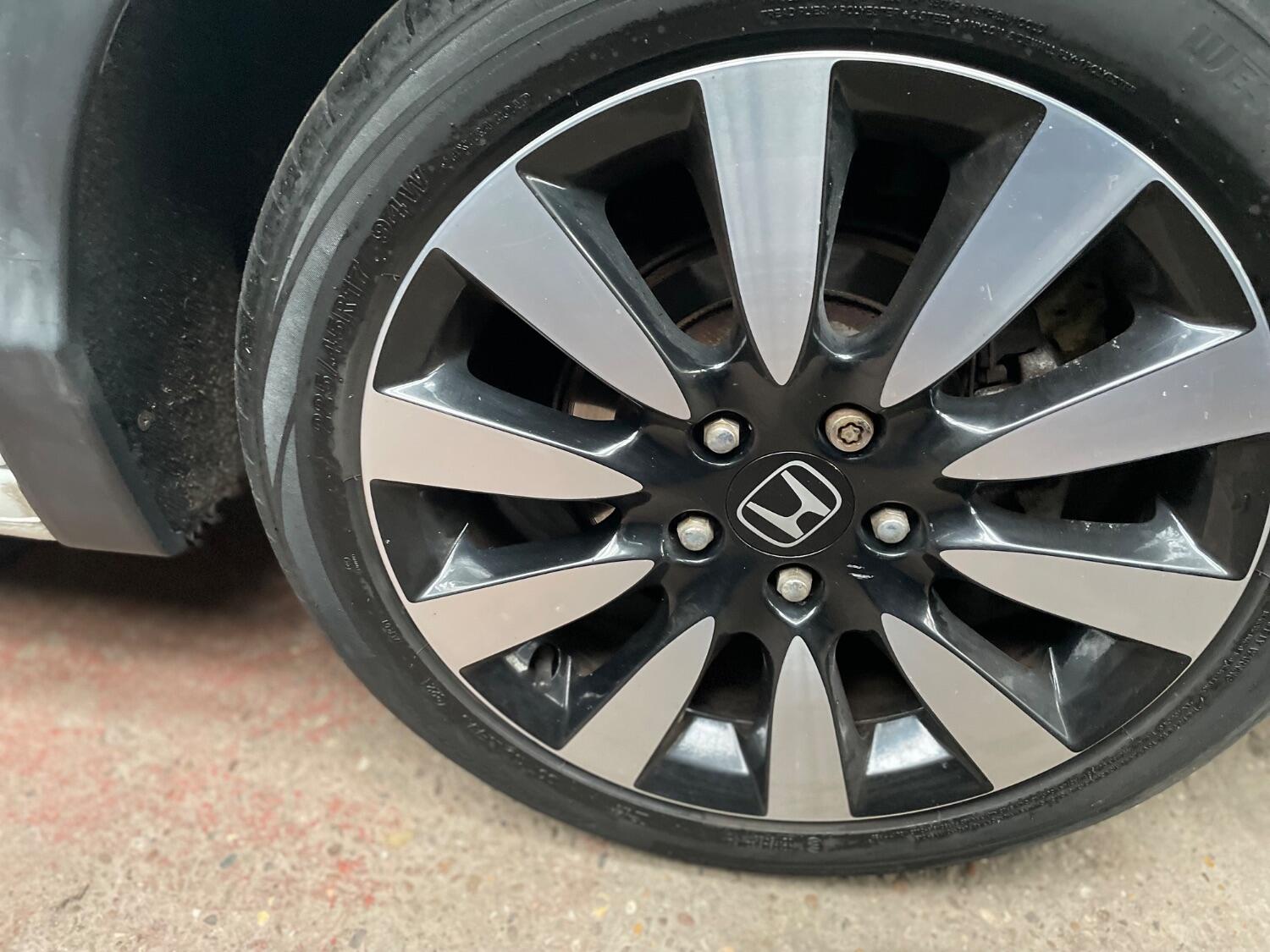 Used Honda Civic 2014 for sale - 76794336: Photo 9