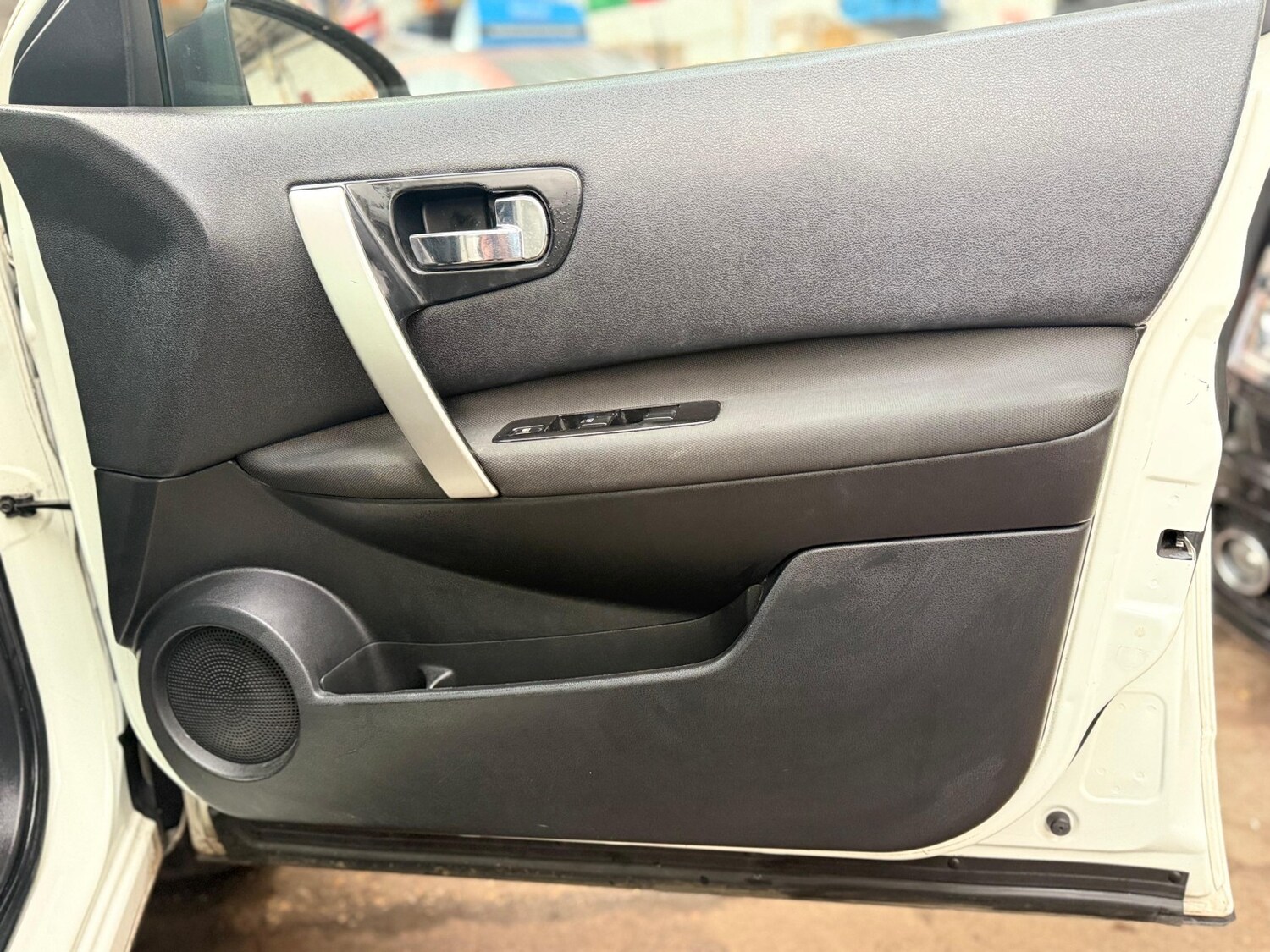 Used Nissan Qashqai+2 2012 for sale - 77629094: Photo 27