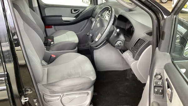 Used Hyundai i800 2010 for sale - 74124686: Photo 5