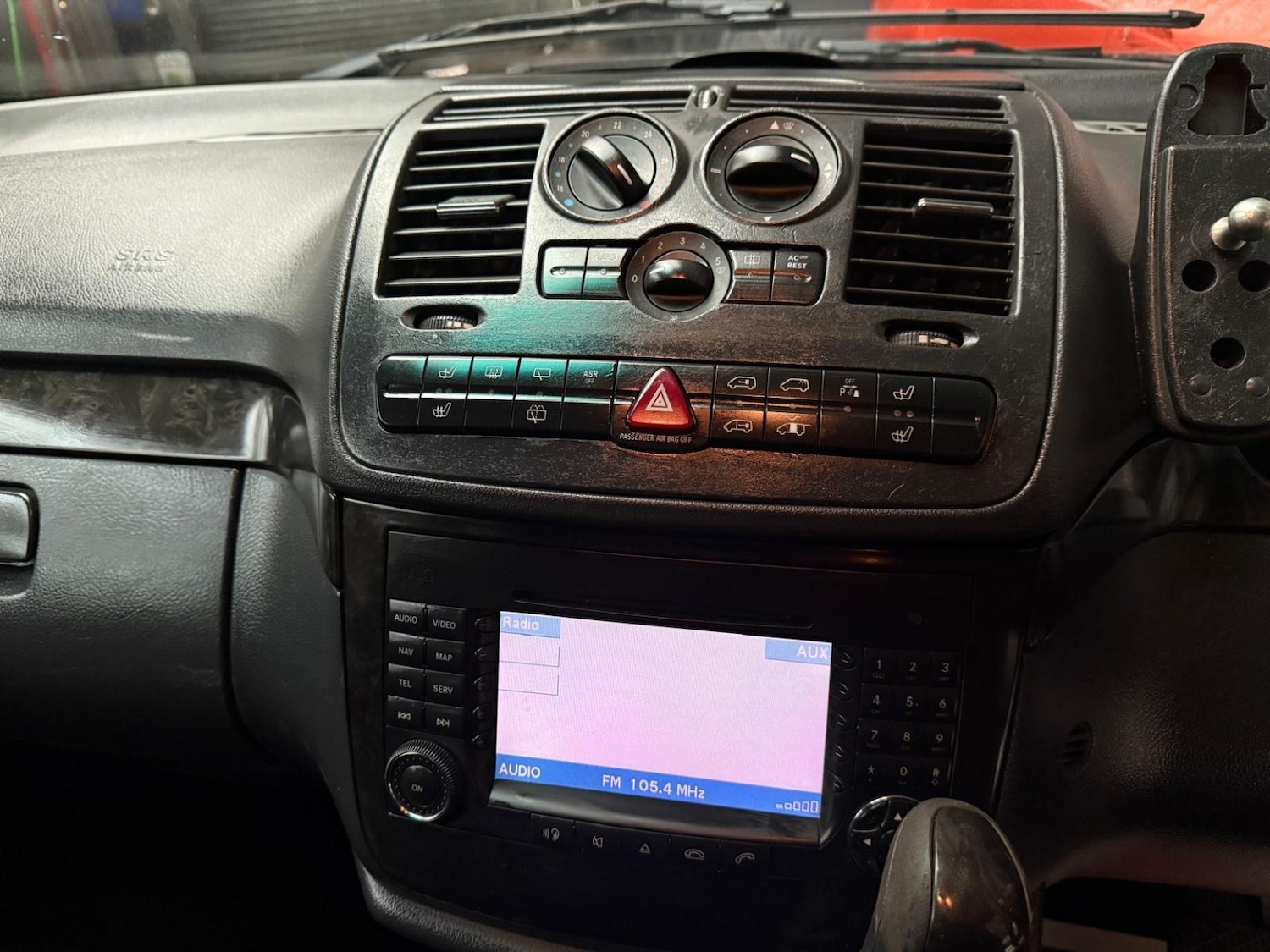 Used Mercedes-Benz Viano 2009 for sale - 76756983: Photo 24