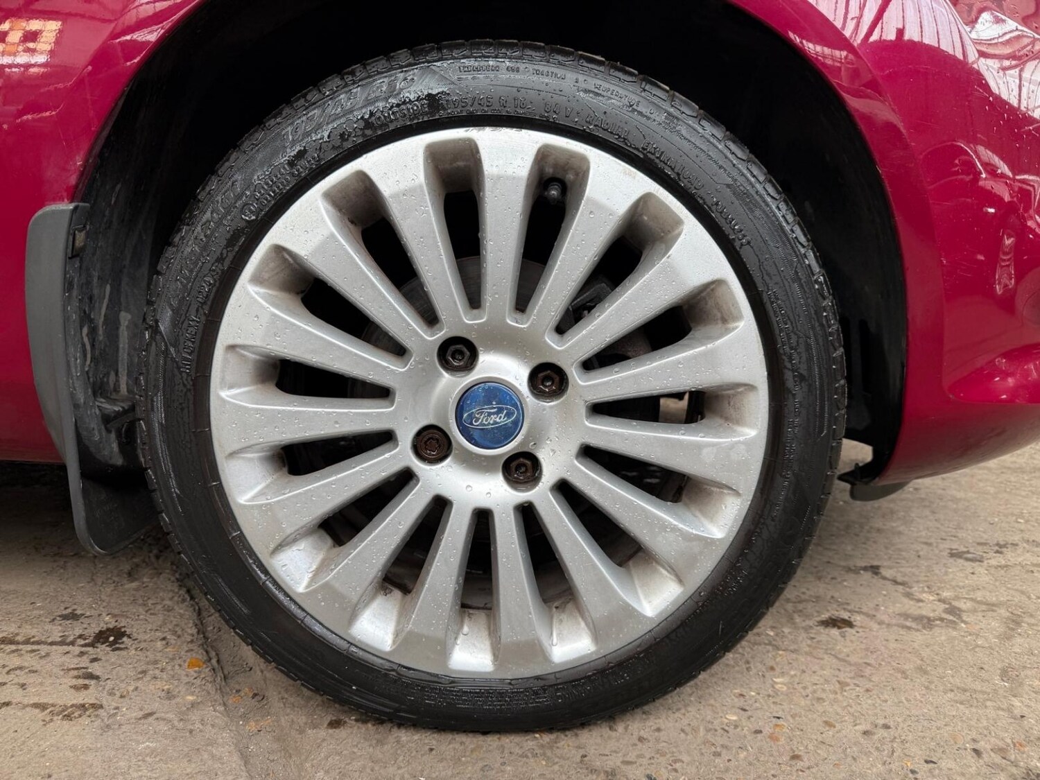 Used Ford Fiesta 2010 for sale - 76624397: Photo 24