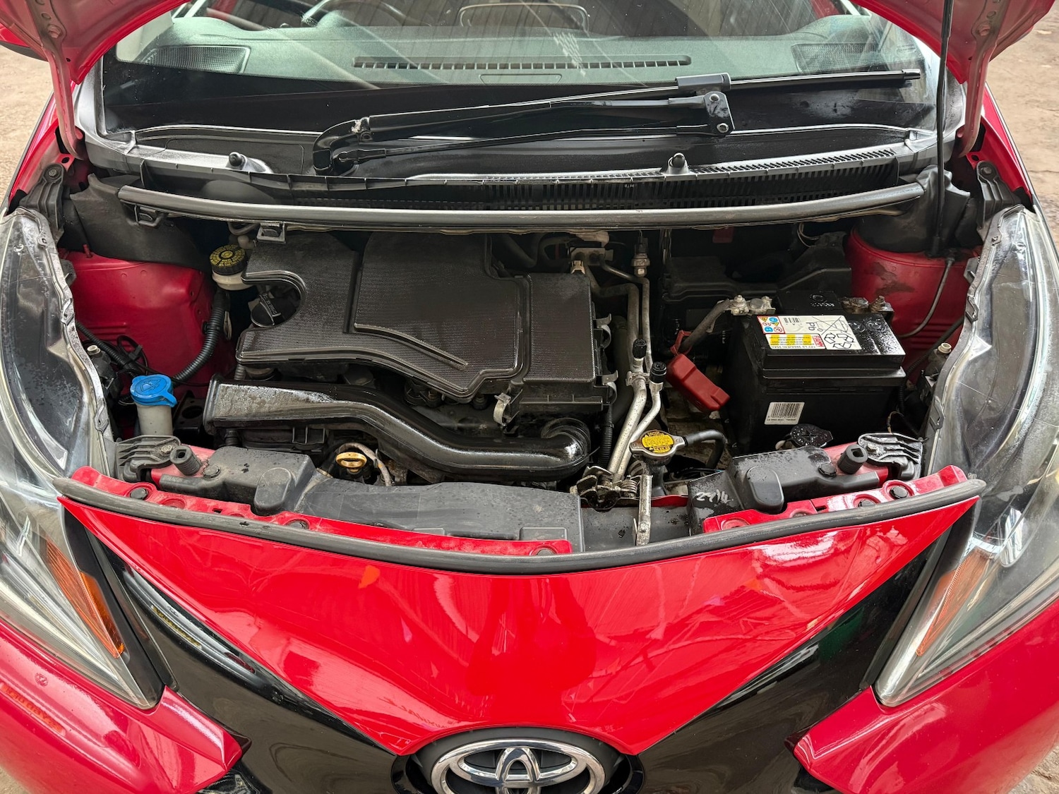 Used Toyota AYGO 2015 for sale - 77864880: Photo 15