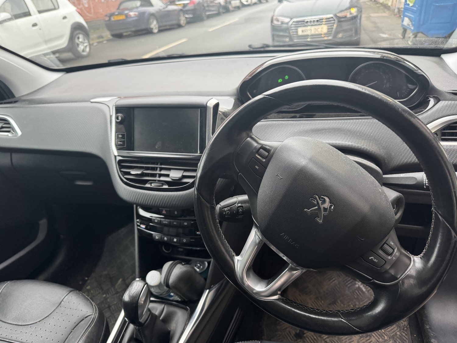 Used Mercedes-Benz V-Class 2025 for sale - 77033116: Photo 25