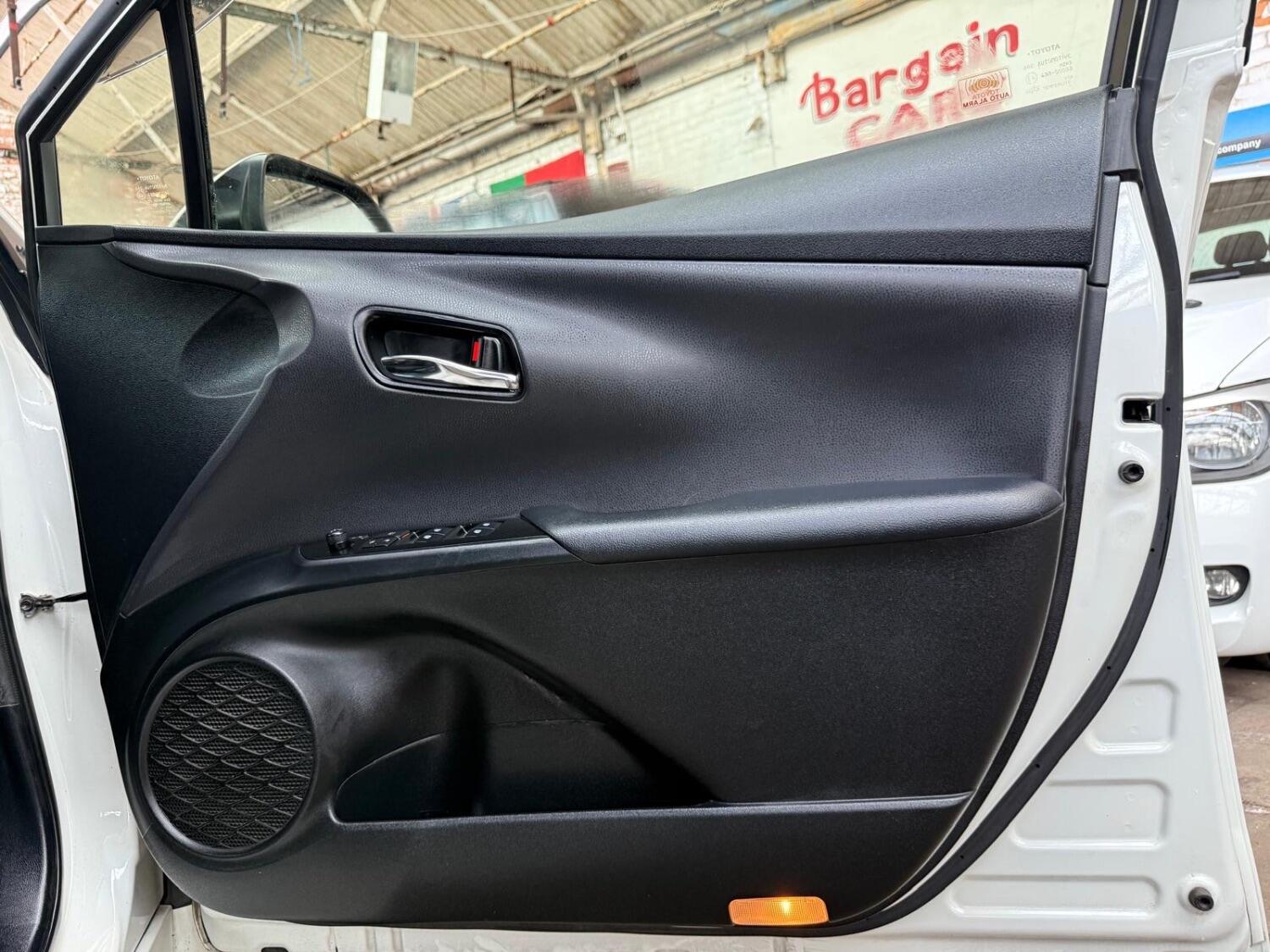 Used Toyota Prius 2026 for sale - 78056969: Photo 23