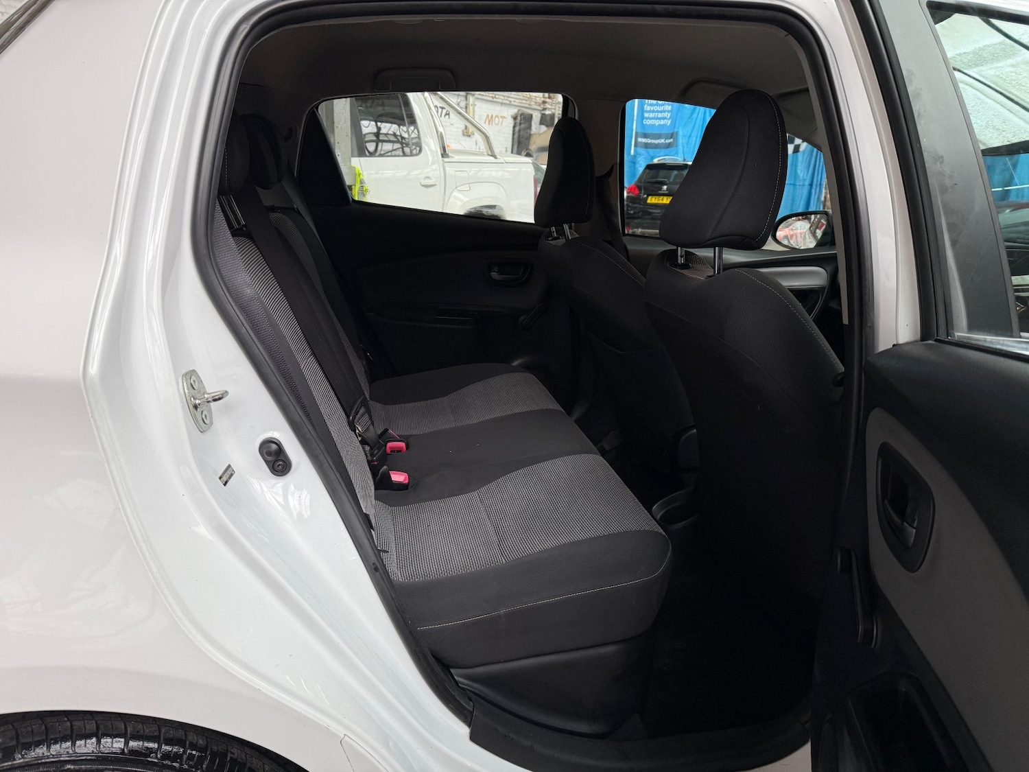 Used Toyota Yaris 2015 for sale - 77166124: Photo 20