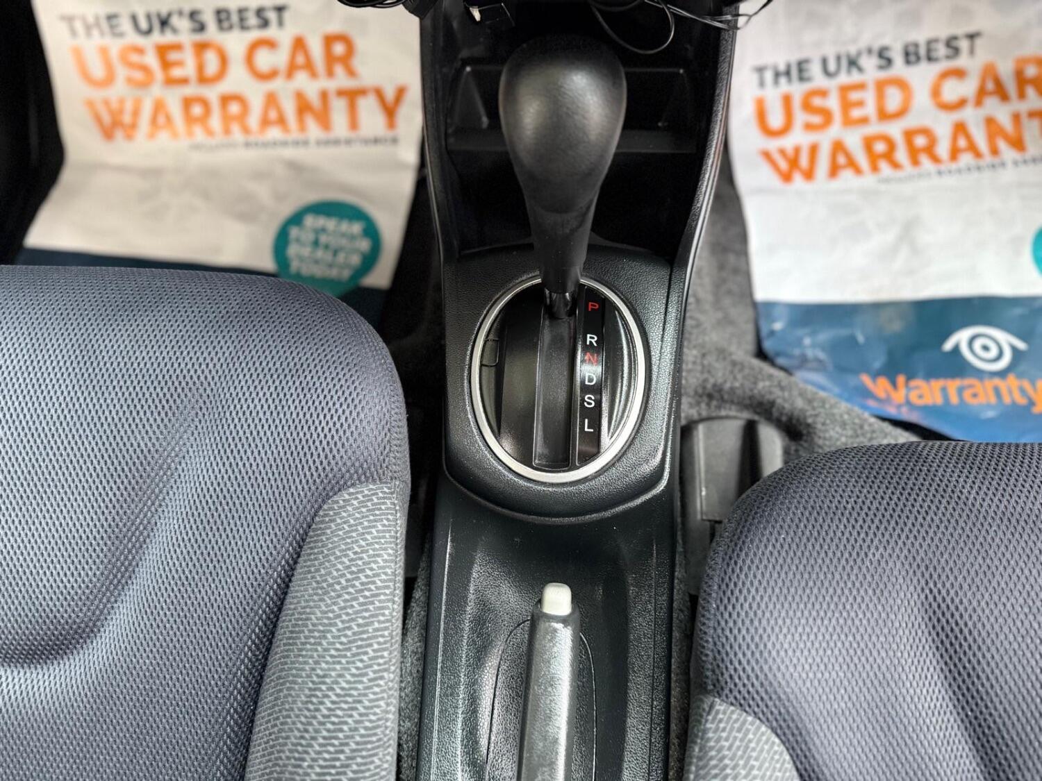 Used Honda Jazz 2013 for sale - 76794330: Photo 10