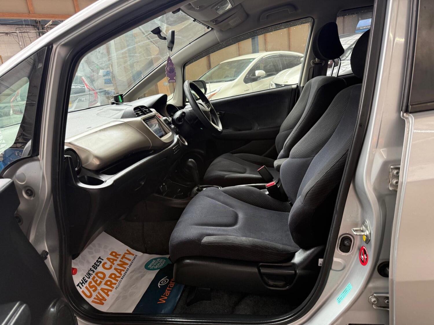 Used Honda Jazz 2013 for sale - 76794330: Photo 21