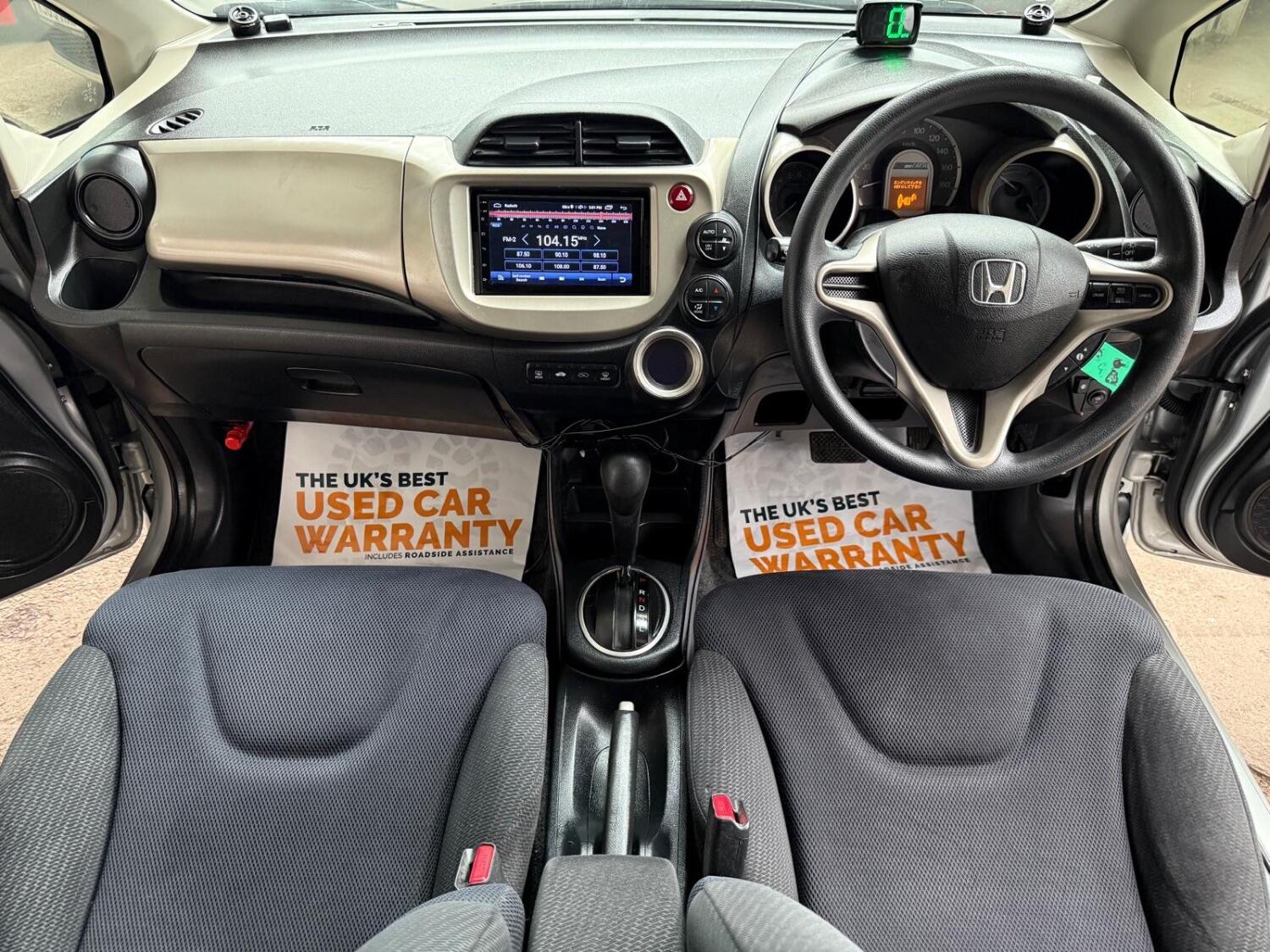 Used Honda Jazz 2013 for sale - 76794330: Photo 6