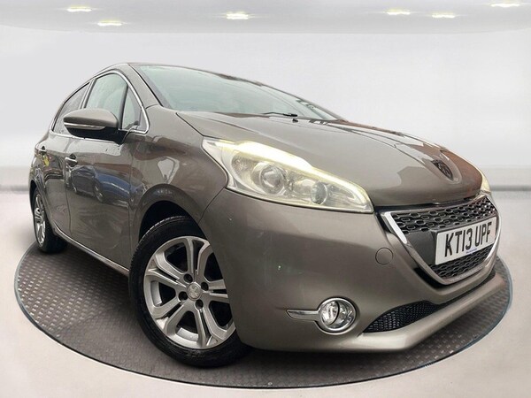 Used Peugeot 208 2013 for sale - 72925995: Photo 1