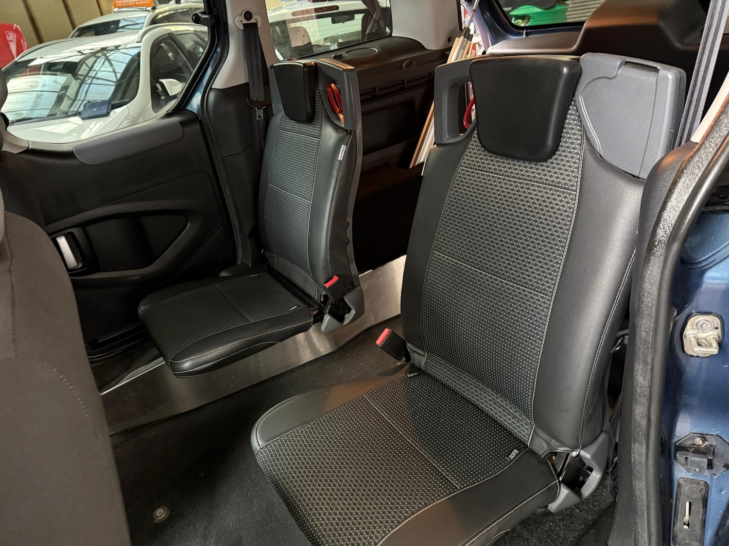 Used Peugeot Partner Tepee 2014 for sale - 77649561: Photo 25