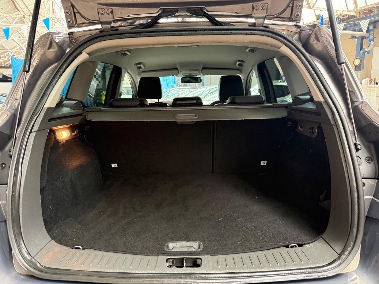 Used Ford Kuga 2011 for sale - 76794331: Photo 13