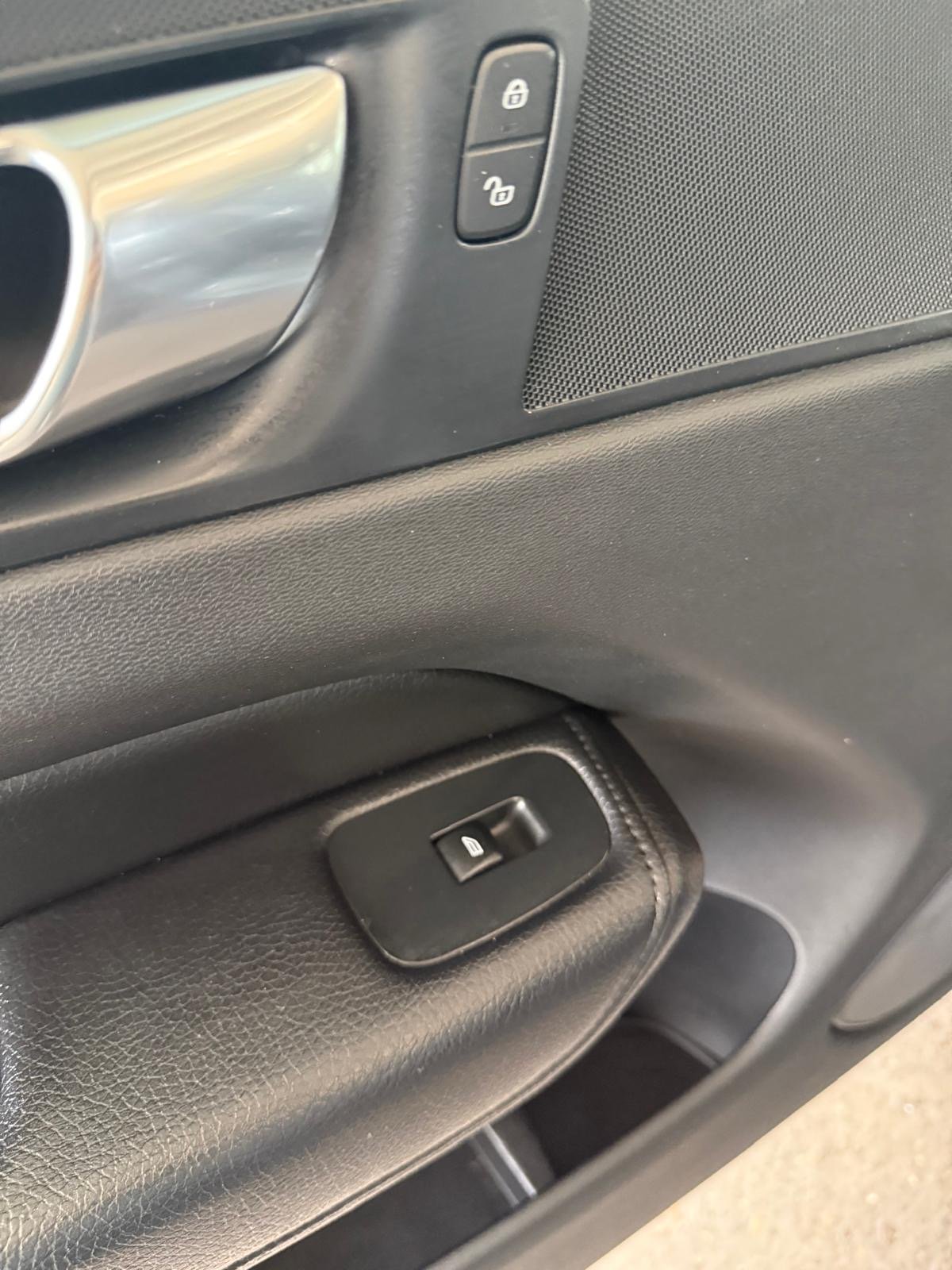 Used Volvo XC60 2021 for sale - 78056960: Photo 33