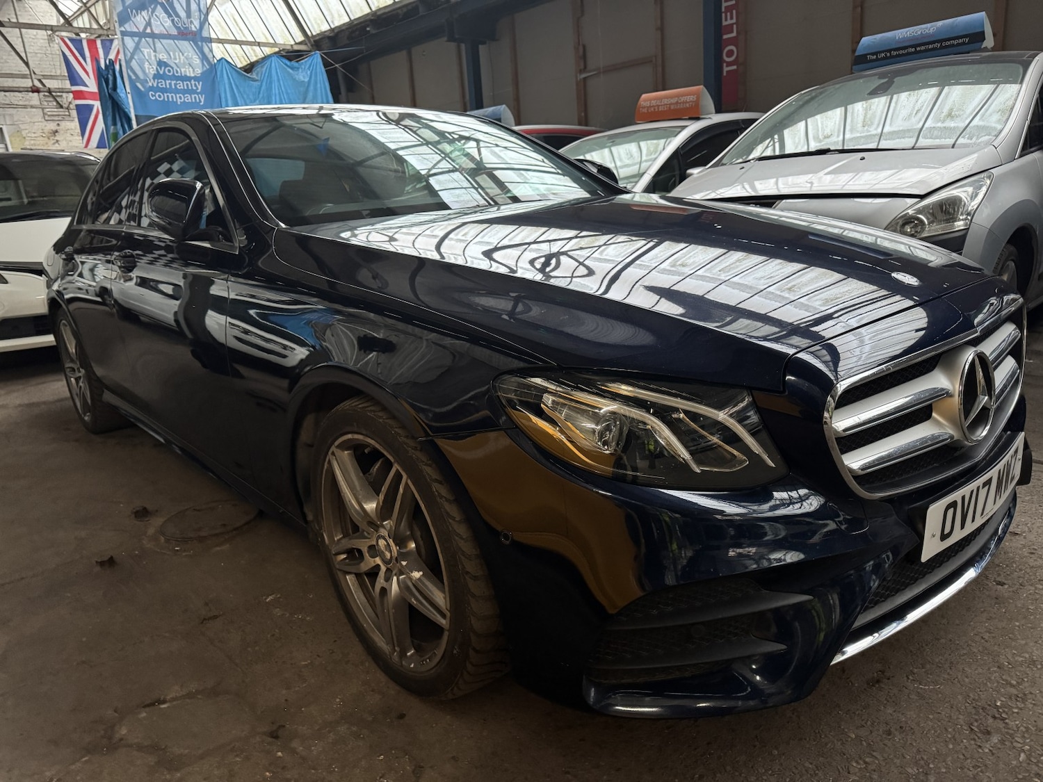 Used Mercedes-Benz E Class 2017 for sale - 77056599: Photo 3