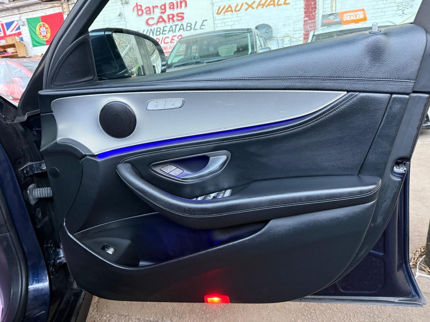 Used Mercedes-Benz E Class 2017 for sale - 77056599: Photo 32